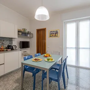  Apartamento Bnbutler - Stromboli, 22 - Ampio, Luminoso Ed Elegante